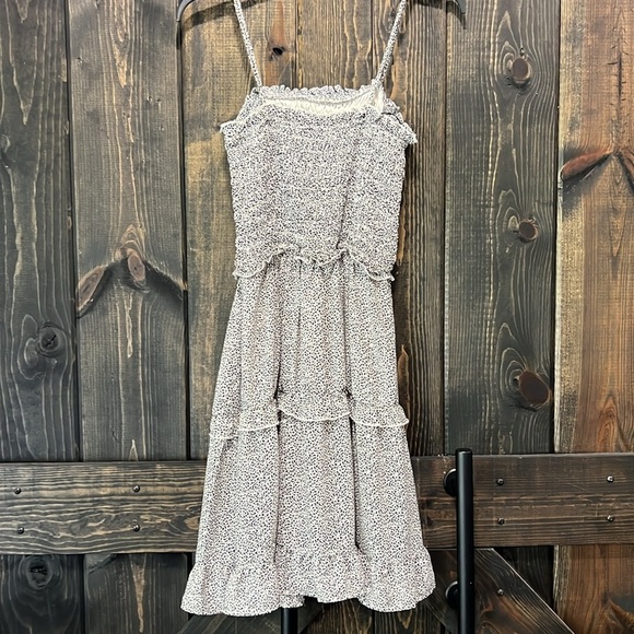 Jessica Simpson Tiered Ruffle Dress M Black White Animal Print Boho Neutral Mini - Picture 5 of 9
